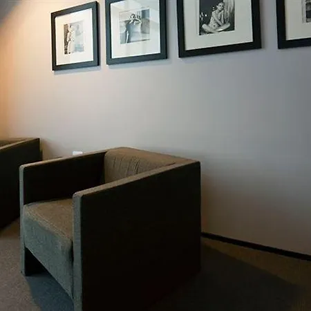 Messeyne Hotel