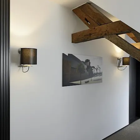 Hotel Messeyne 4*