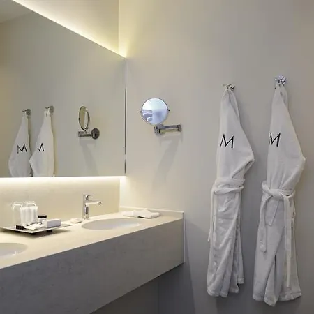 Messeyne Hotel